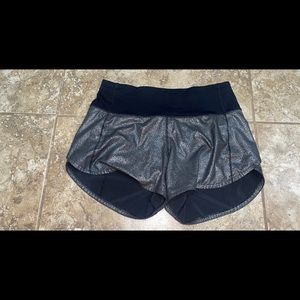 Lululemon size 4 shorts